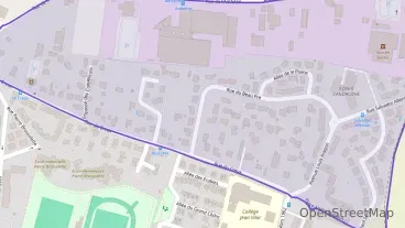 Maison 90 m² quatre pièces à vendre à Riom