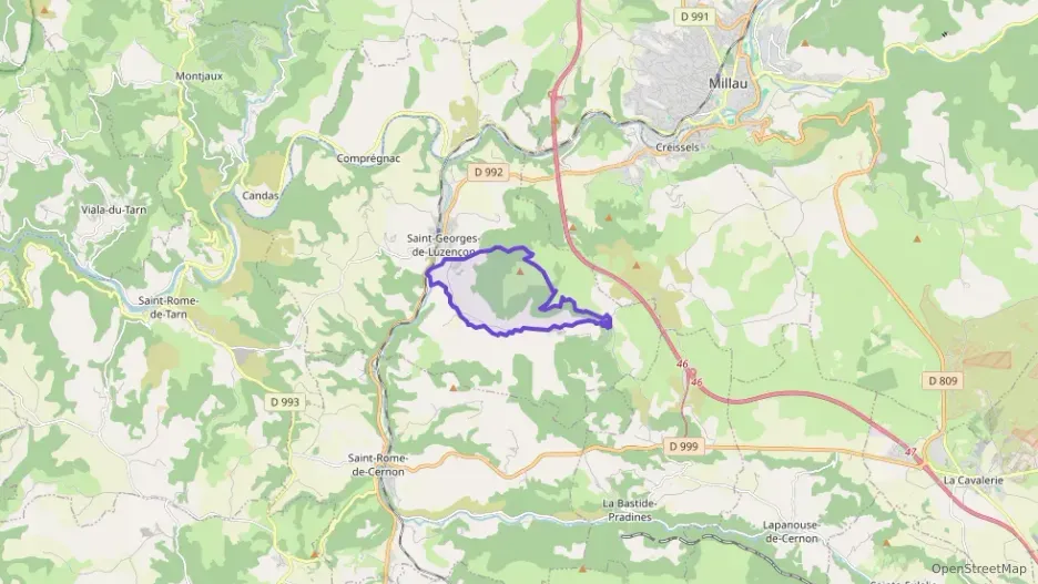 Maison 89 m² quatre pièces à vendre à Saint-Georges-de-Luzençon