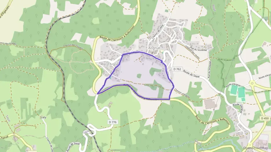 Maison 46 m² quatre pièces à vendre à Sayat Maison 46 m² quatre pièces à vendre à Sayat