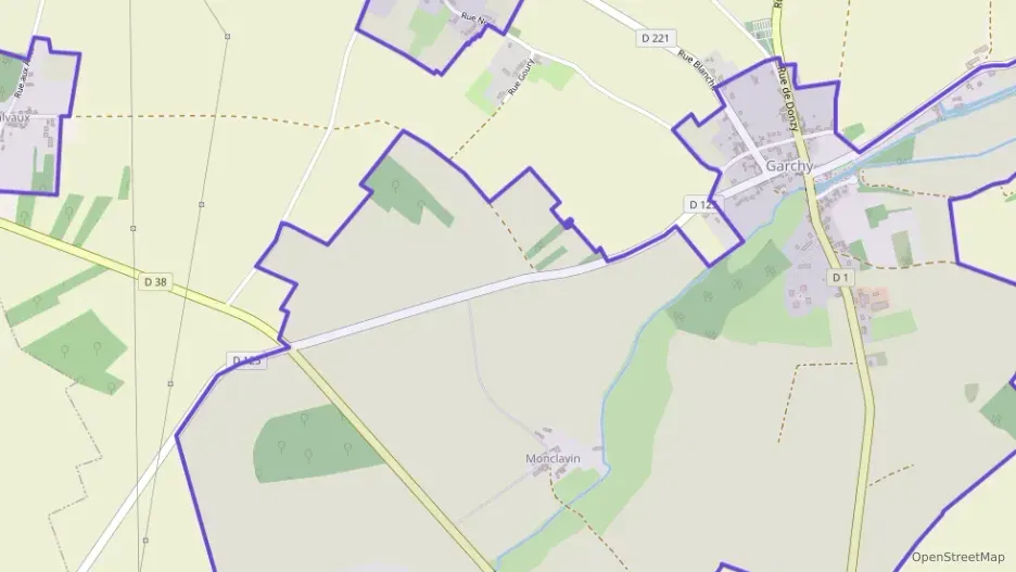 Maison 80 m² trois pièces à vendre à Garchy Maison 80 m² trois pièces à vendre à Garchy