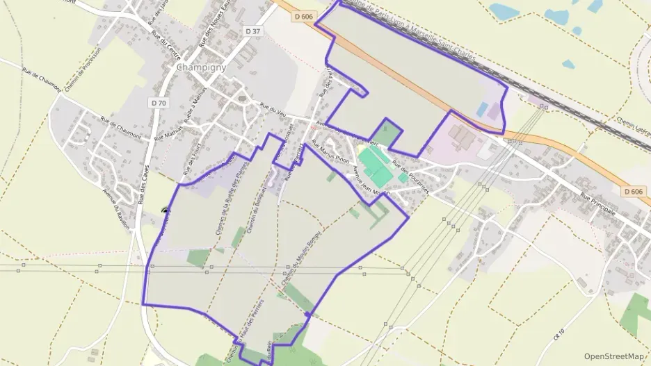 Maison 97 m² cinq pièces à vendre à Champigny