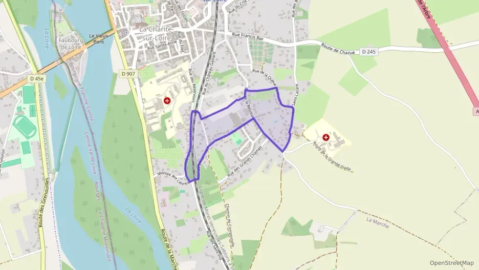 Maison 110 m² trois pièces à vendre à La Charité-sur-Loire Maison 110 m² trois pièces à vendre à La Charité-sur-Loire