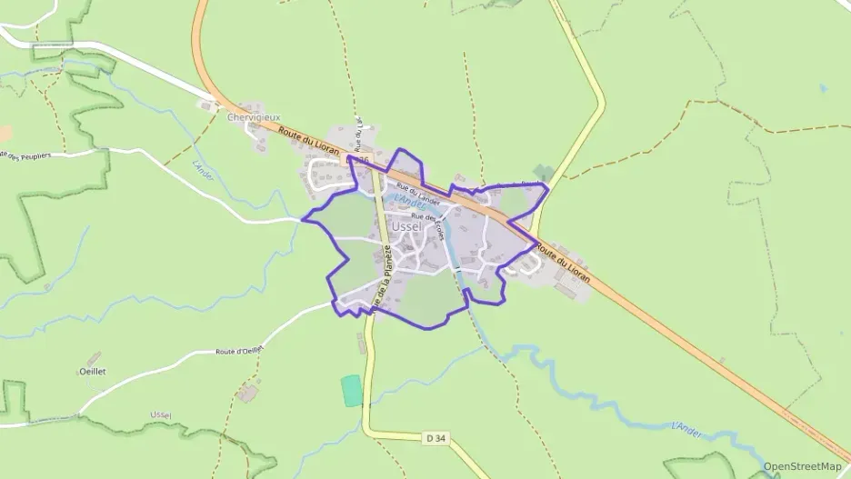 Maison 73 m² trois pièces à vendre à Ussel Maison 73 m² trois pièces à vendre à Ussel