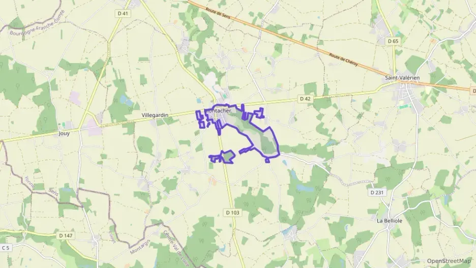 Maison 113 m² quatre pièces à vendre à Montacher-Villegardin