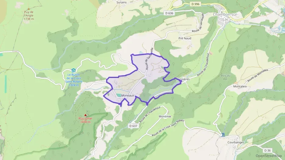 Maison 80 m² trois pièces à vendre à Chambon-sur-Lac Maison 80 m² trois pièces à vendre à Chambon-sur-Lac