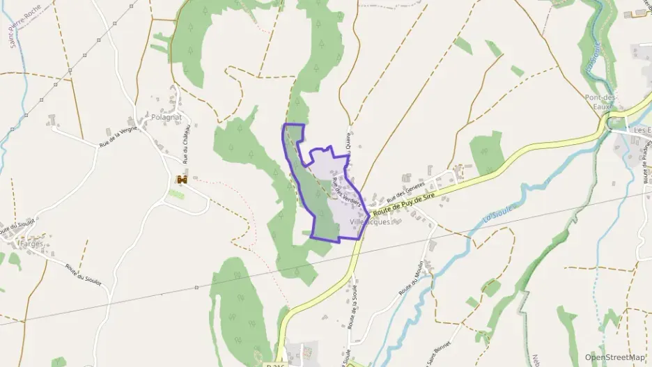 Maison 83 m² quatre pièces à vendre à Saint-Bonnet-près-Orcival Maison 83 m² quatre pièces à vendre à Saint-Bonnet-près-Orcival