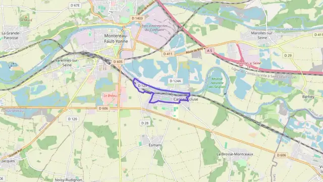 Maison 74 m² trois pièces à vendre à Cannes-Écluse