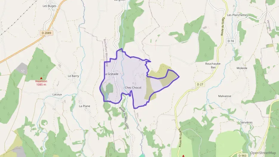 Maison 180 m² cinq pièces à vendre à Rochefort-Montagne Maison 180 m² cinq pièces à vendre à Rochefort-Montagne