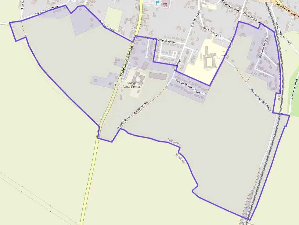 Maison 77 m² quatre pièces à vendre à Nérondes