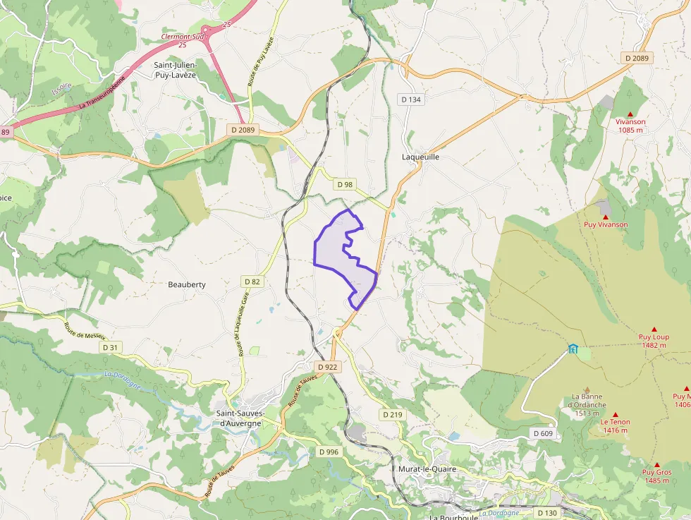 Maison 59 m² deux pieces à vendre à Saint-Sauves-d`Auvergne