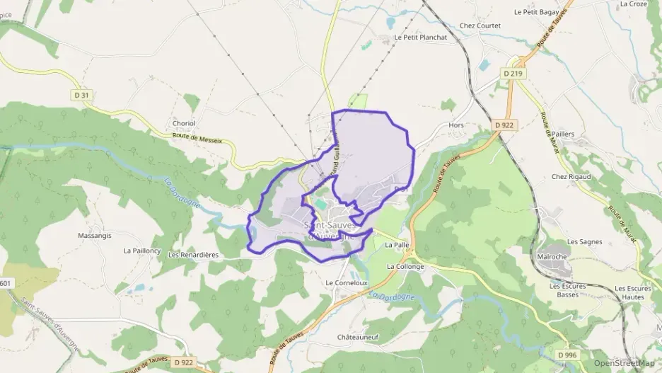 Maison 153 m² trois pièces à vendre à Saint-Sauves-d`Auvergne