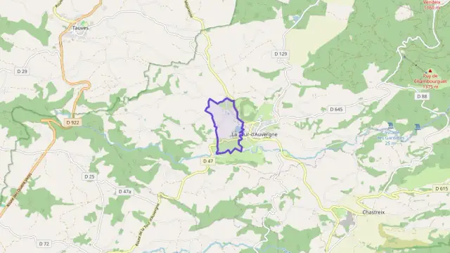 Maison 112 m² quatre pièces à vendre à La Tour-d`Auvergne