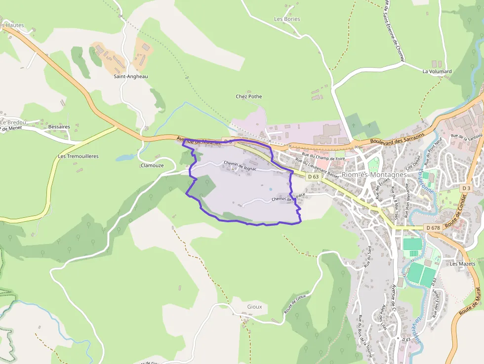 Maison 32 m² deux pieces à vendre à Riom-ès-Montagnes