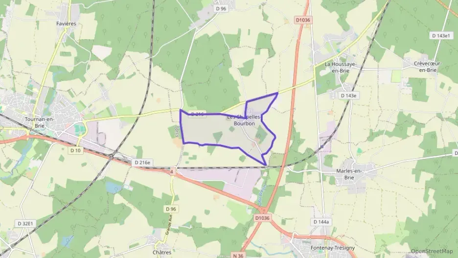 Maison 90 m² quatre pièces à vendre à Les Chapelles-Bourbon