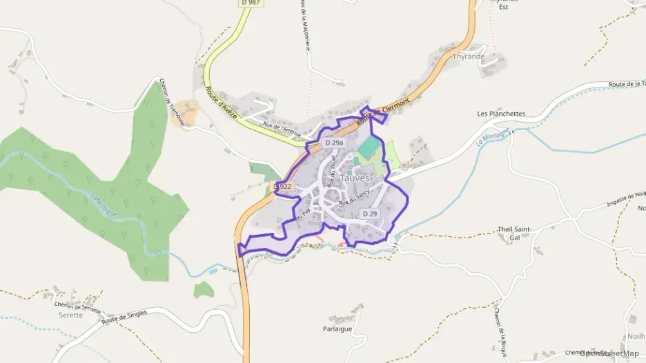 Maison 120 m² six pièces à vendre à Tauves Maison 120 m² six pièces à vendre à Tauves