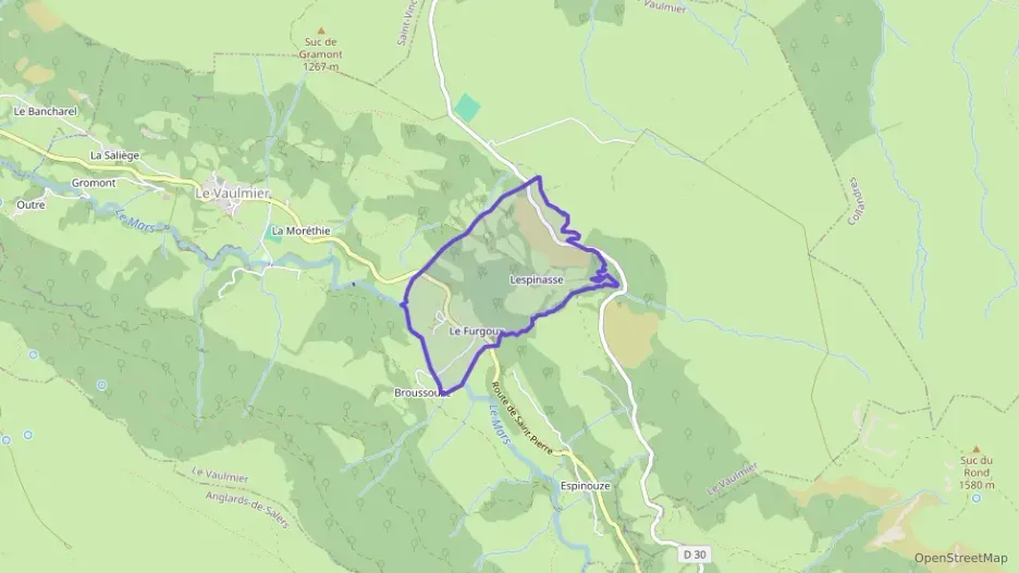 Maison 213 m² six pièces à vendre à Le Vaulmier