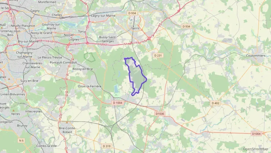 Maison 88 m² quatre pièces à vendre à Favières Maison 88 m² quatre pièces à vendre à Favières