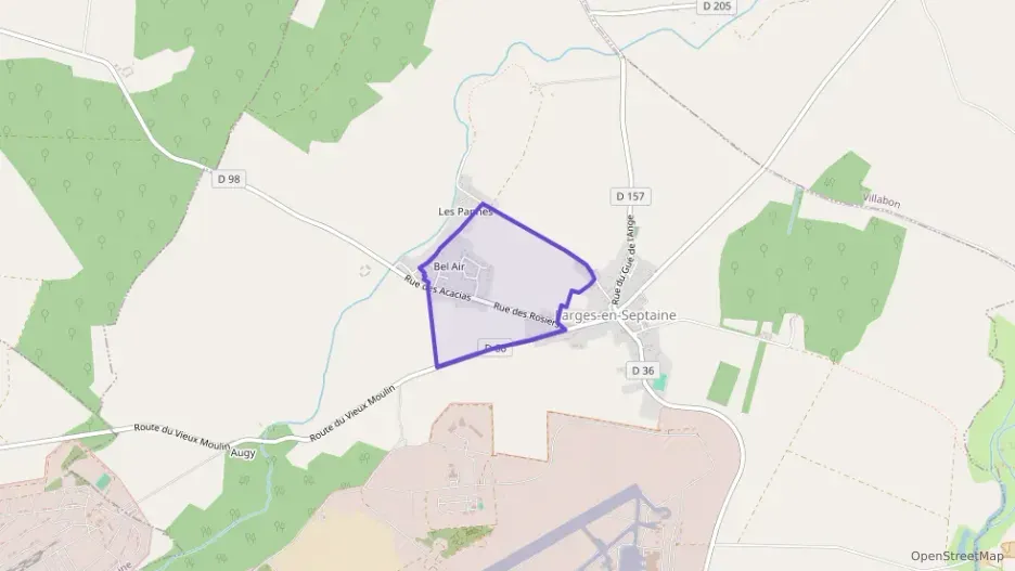 Maison 104 m² cinq pièces à vendre à Farges-en-Septaine Maison 104 m² cinq pièces à vendre à Farges-en-Septaine