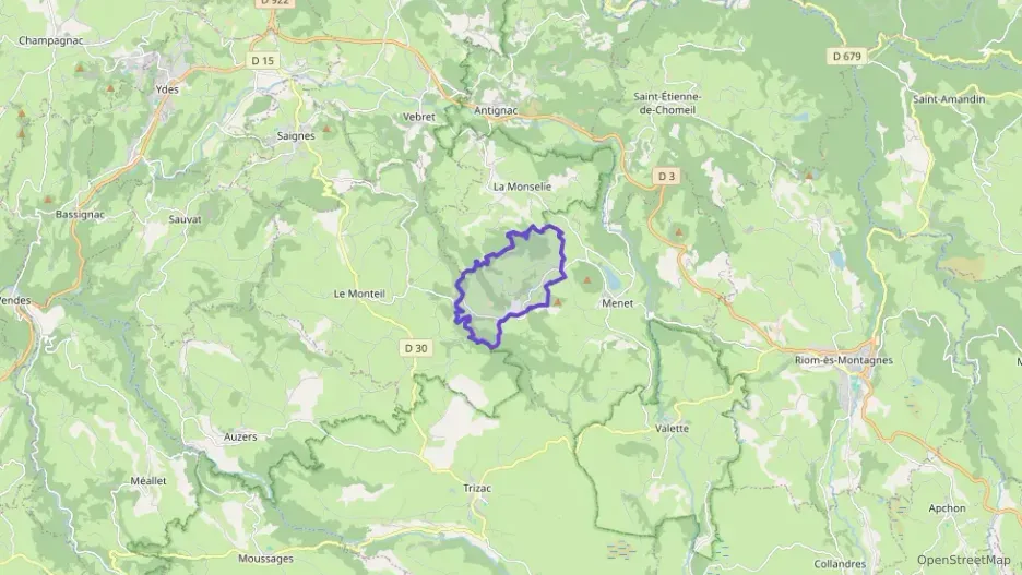 Maison 90 m² trois pièces à vendre à Menet Maison 90 m² trois pièces à vendre à Menet