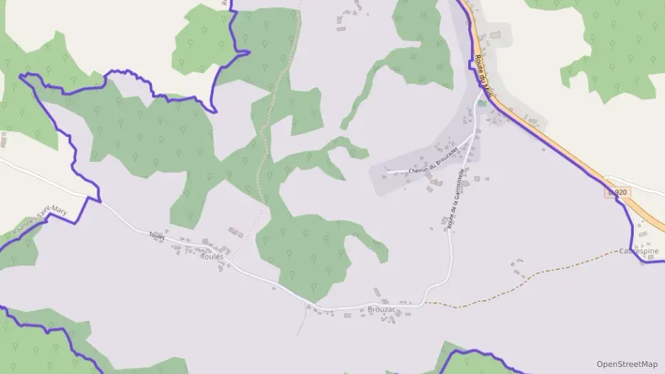 Maison 157 m² quatre pièces à vendre à Arpajon-sur-Cère Maison 157 m² quatre pièces à vendre à Arpajon-sur-Cère