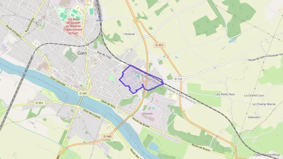 Maison 88 m² quatre pièces à vendre à Gien Maison 88 m² quatre pièces à vendre à Gien