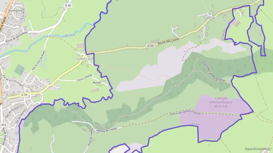 Maison 160 m² quatre pièces à vendre à Jussac Maison 160 m² quatre pièces à vendre à Jussac