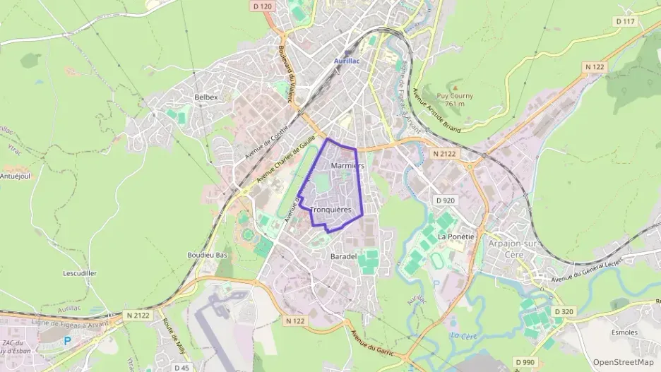 Maison 90 m² six pièces à vendre à Aurillac