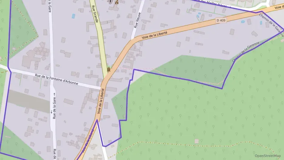 Maison 108 m² cinq pièces à vendre à Arbonne-la-Forêt