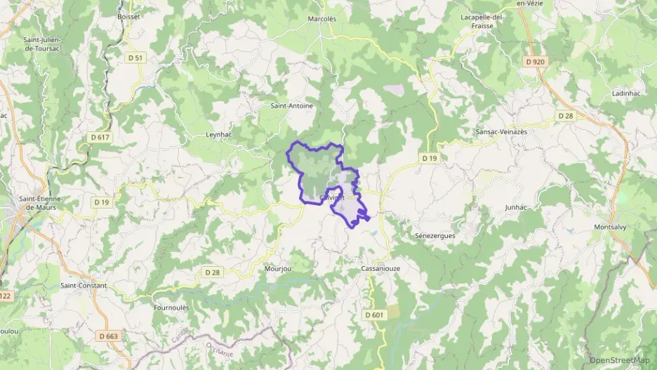 Maison 113 m² quatre pièces à vendre à Puycapel