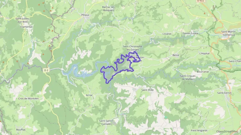 Maison 108 m² trois pièces à vendre à Saint-Martin-Cantalès Maison 108 m² trois pièces à vendre à Saint-Martin-Cantalès