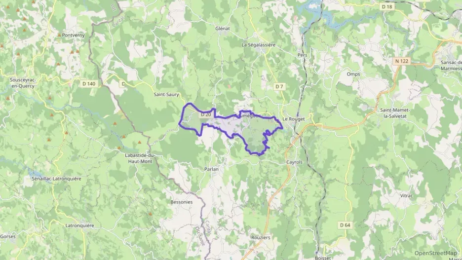 Maison 43 m² trois pièces à vendre à Roumégoux Maison 43 m² trois pièces à vendre à Roumégoux