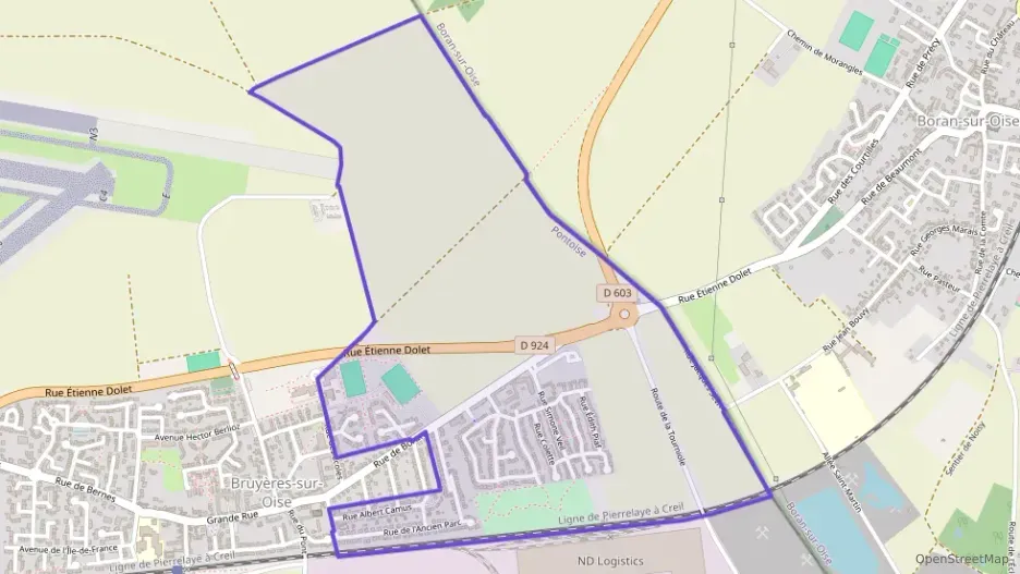 Maison 102 m² cinq pièces à vendre à Bruyères-sur-Oise Maison 102 m² cinq pièces à vendre à Bruyères-sur-Oise