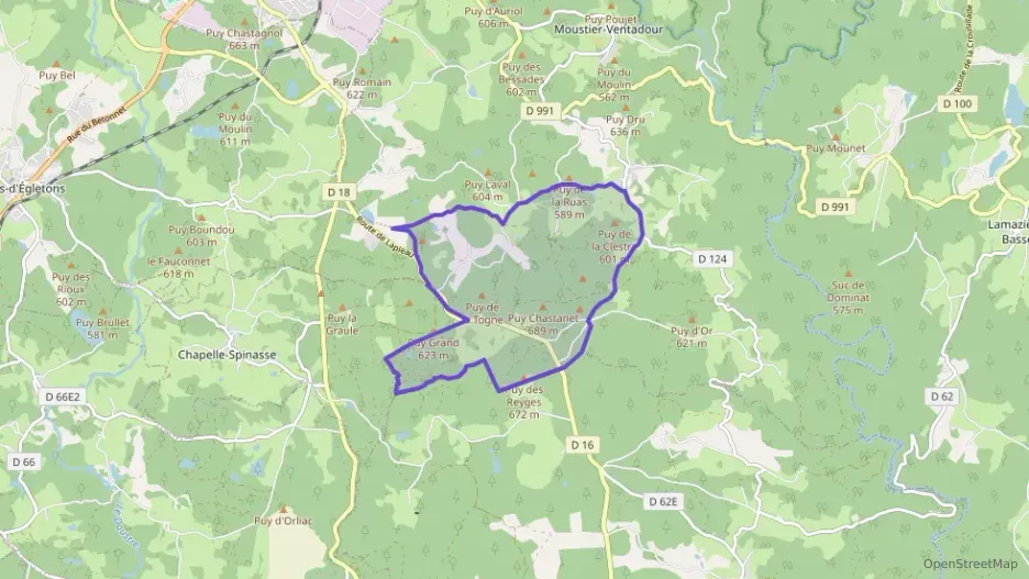 Maison 75 m² quatre pièces à vendre à Moustier-Ventadour Maison 75 m² quatre pièces à vendre à Moustier-Ventadour