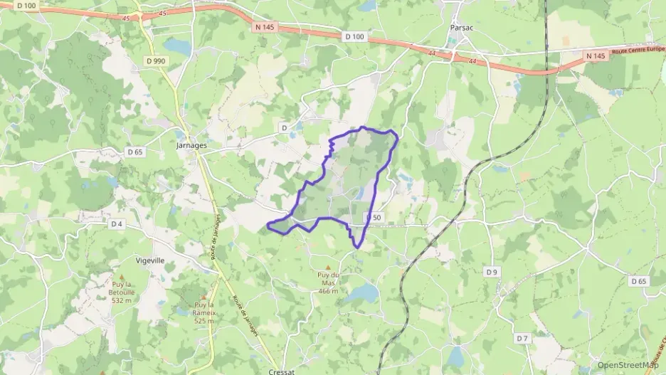 Maison 112 m² cinq pièces à vendre à Parsac-Rimondeix Maison 112 m² cinq pièces à vendre à Parsac-Rimondeix