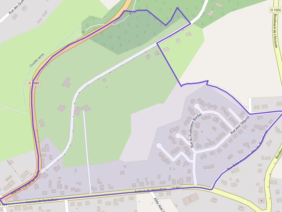 Maison 120 m² quatre pièces à vendre à Égletons