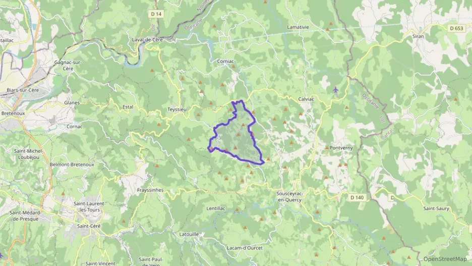 Maison 66 m² trois pièces à vendre à Sousceyrac-en-Quercy Maison 66 m² trois pièces à vendre à Sousceyrac-en-Quercy