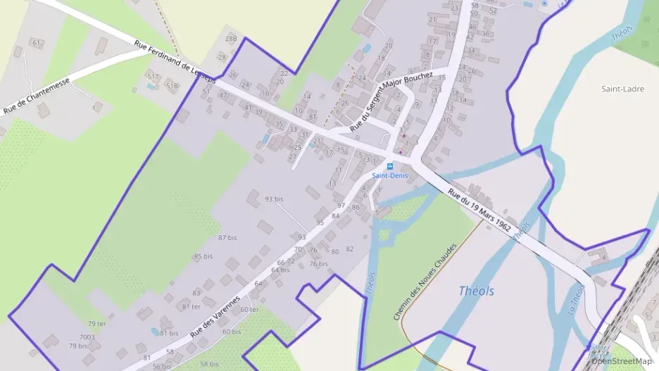 Maison 77 m² trois pièces à vendre à Issoudun Maison 77 m² trois pièces à vendre à Issoudun