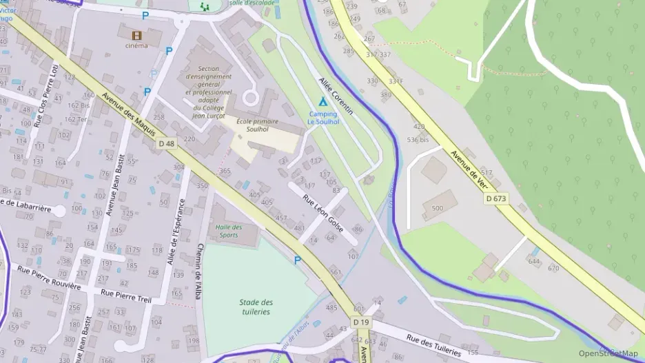 Maison 86 m² quatre pièces à vendre à Saint-Céré Maison 86 m² quatre pièces à vendre à Saint-Céré