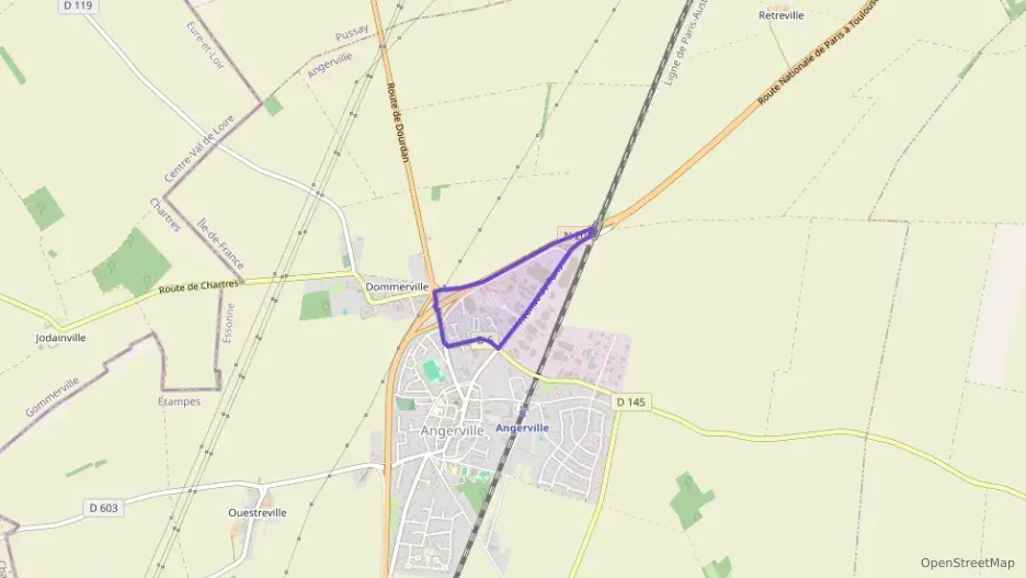 Maison 78 m² quatre pièces à vendre à Angerville