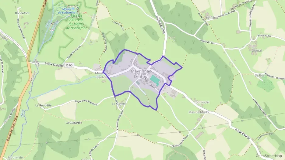 Maison 120 m² quatre pièces à vendre à Mayrinhac-Lentour