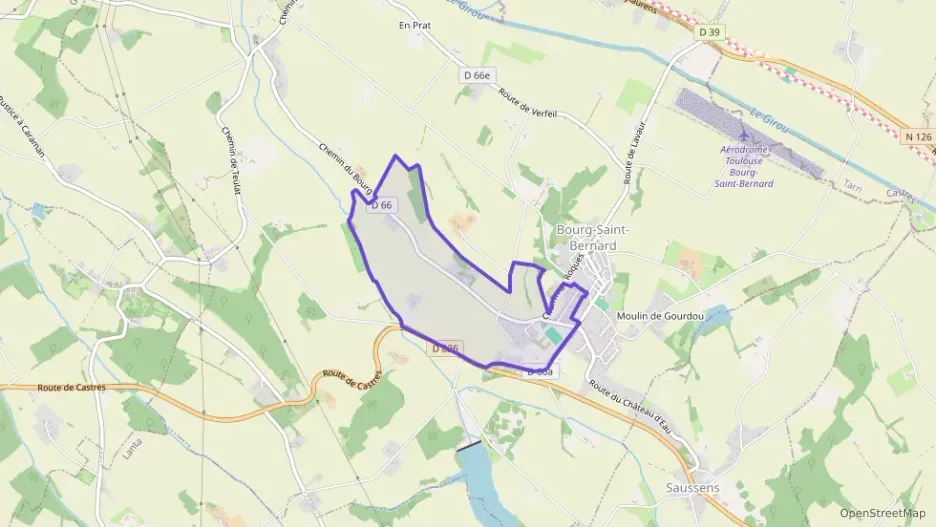 Maison 130 m² quatre pièces à vendre à Bourg-Saint-Bernard Maison 130 m² quatre pièces à vendre à Bourg-Saint-Bernard