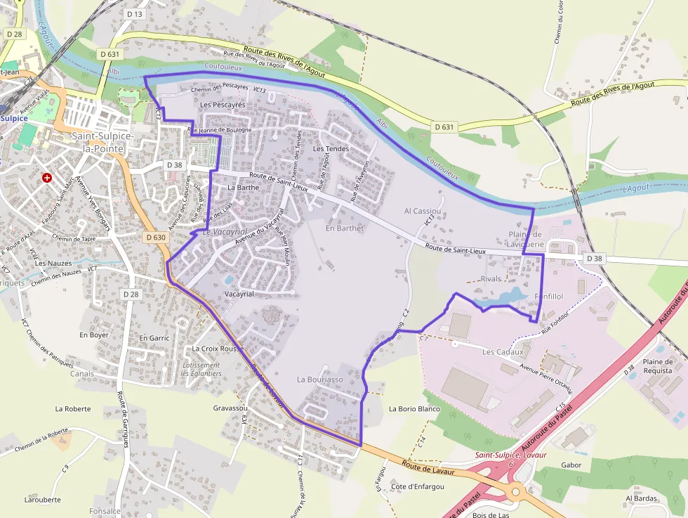 Maison 110 m² trois pièces à vendre à Saint-Sulpice-la-Pointe