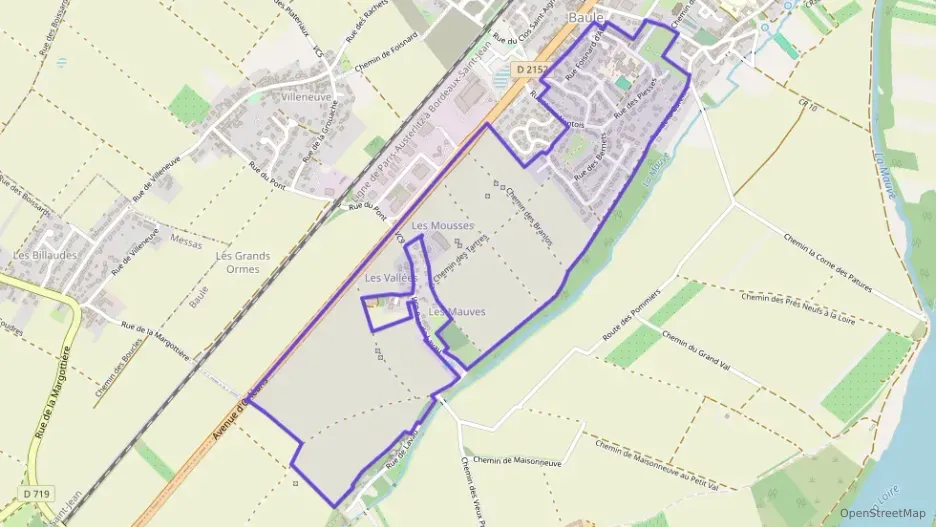 Maison 111 m² cinq pièces à vendre à Baule Maison 111 m² cinq pièces à vendre à Baule