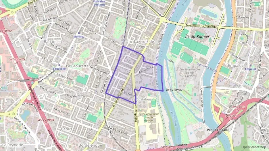Maison 120 m² trois pièces à vendre à Toulouse Maison 120 m² trois pièces à vendre à Toulouse