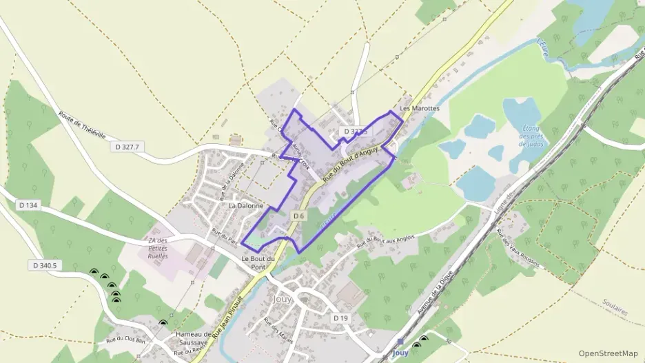 Maison 100 m² six pièces à vendre à Jouy Maison 100 m² six pièces à vendre à Jouy