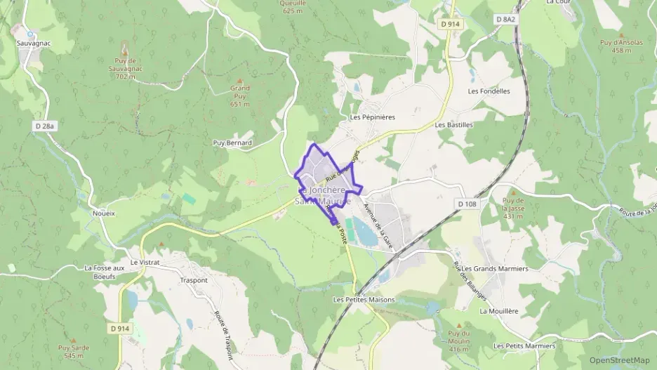 Maison 90 m² quatre pièces à vendre à La Jonchère-Saint-Maurice
