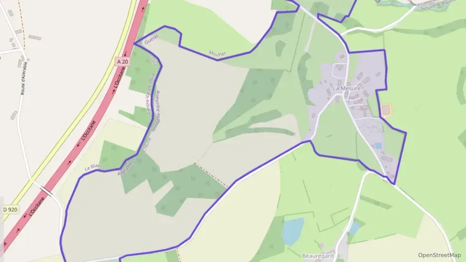 Maison 159 m² six pièces à vendre à Azerables Maison 159 m² six pièces à vendre à Azerables