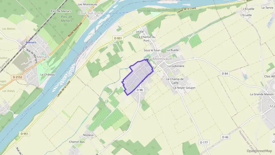 Maison 112 m² quatre pièces à vendre à Montlivault