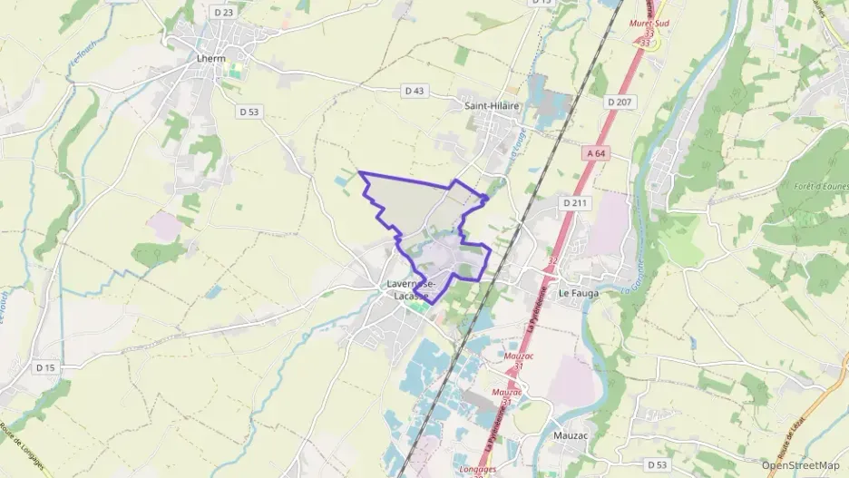 Maison 160 m² cinq pièces à vendre à Lavernose-Lacasse Maison 160 m² cinq pièces à vendre à Lavernose-Lacasse