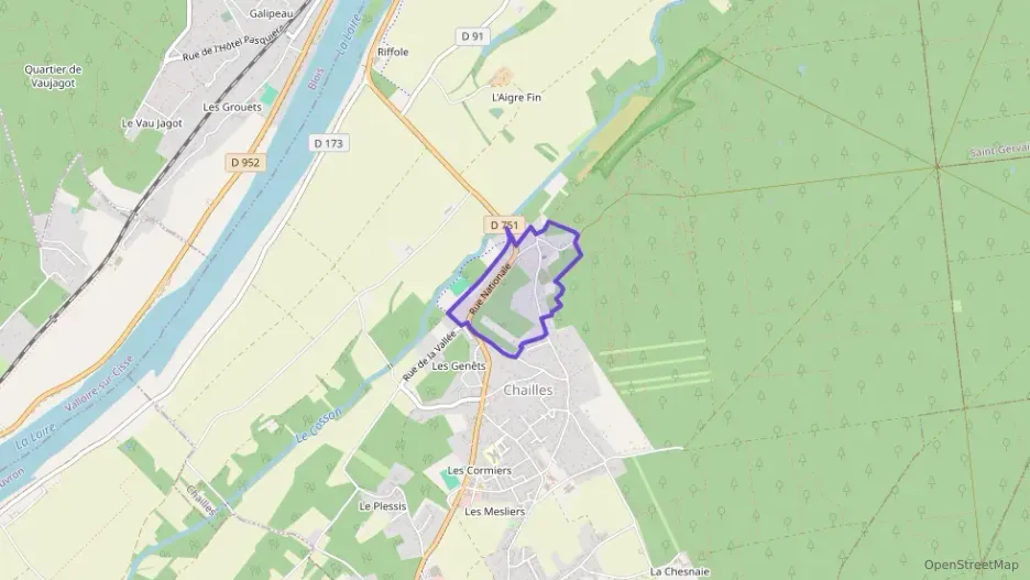 Maison 120 m² quatre pièces à vendre à Chailles Maison 120 m² quatre pièces à vendre à Chailles